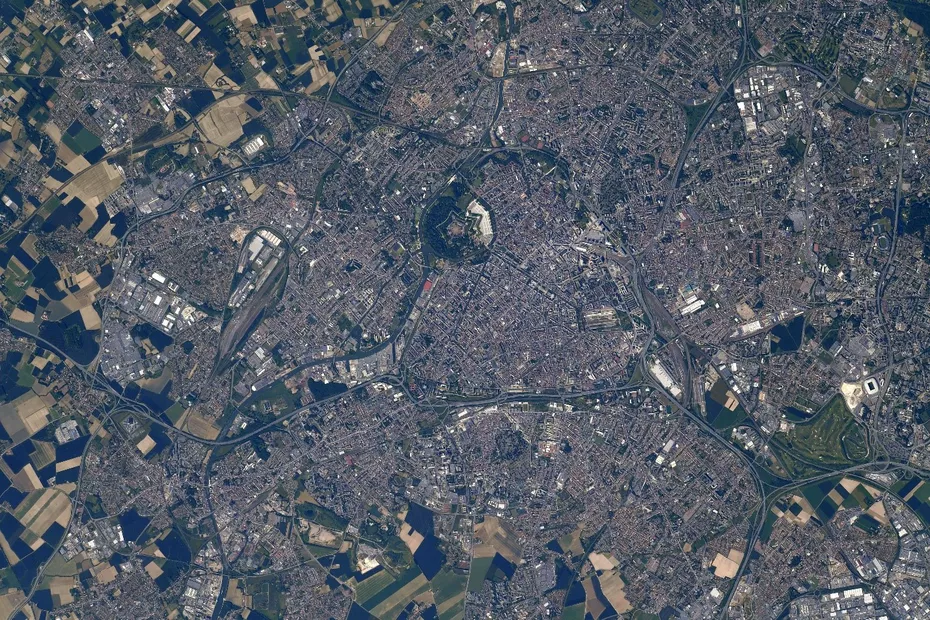 Une photo aérienne de Lille prise par un astronaute
